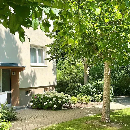 Rote Spitzen Der Wag Apartment