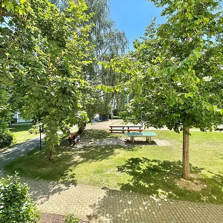 Rote Spitzen Der Wag Apartment Altenburg