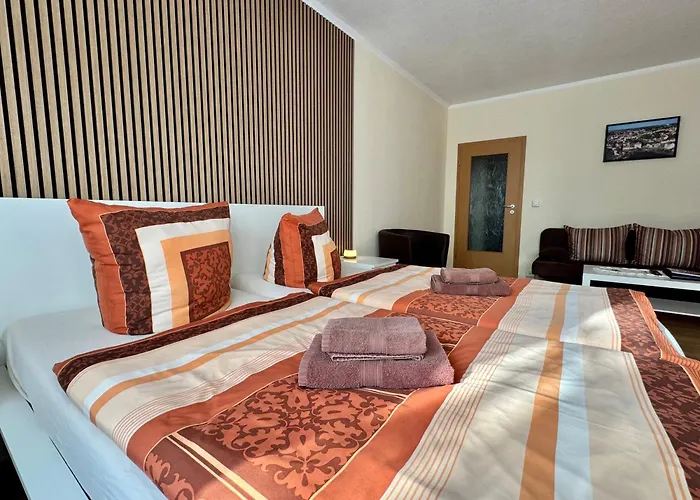 Apartment Rote Spitzen Der Wag *