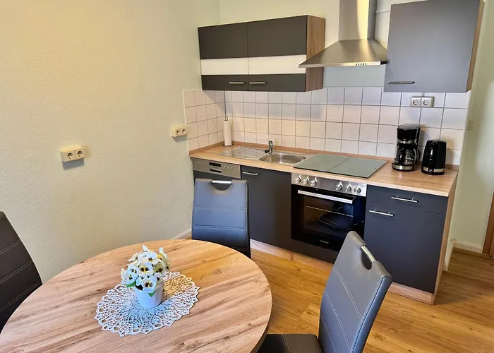 Apartment Rote Spitzen Der Wag *